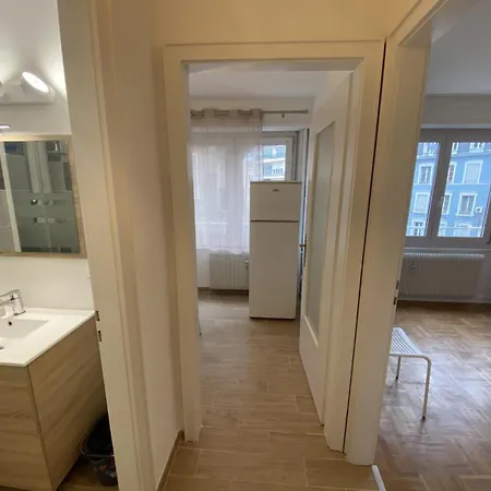 Apartment Bucer Parking *